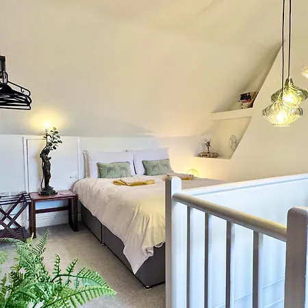 Stylish And Cosy In The Heart Of *