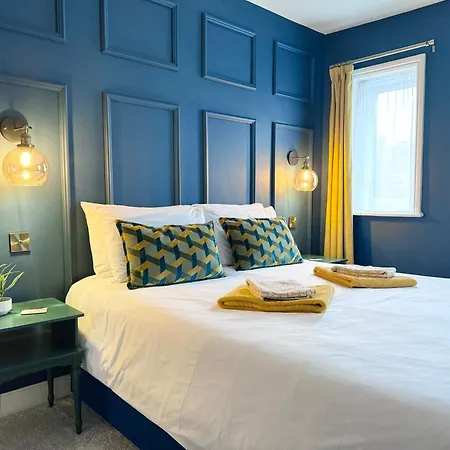 Stylish And Cosy In The Heart Of *