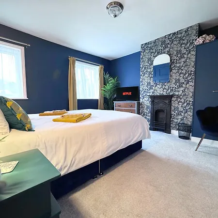 בית נופש Stylish And Cosy In The Heart Of *